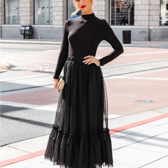 Tulle maxi skirt black size small NWT - Picture 2 of 4